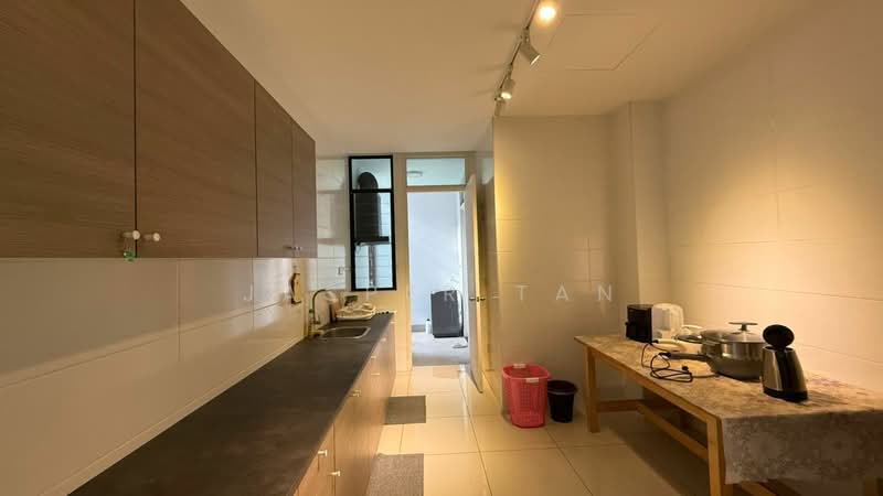 Cluster House for Rent in Eco Majestic (Semenyih) - Jasper Tan - Kitchen - PropertyGuru.com.my