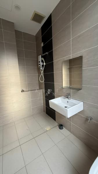 Cluster House for Rent in Eco Majestic (Semenyih) - Jasper Tan - Bathroom - PropertyGuru.com.my
