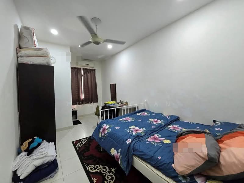 2-storey Terraced House for Sale in Bandar Puteri Klang (Klang) - Louis Chan - Bedroom - PropertyGuru.com.my