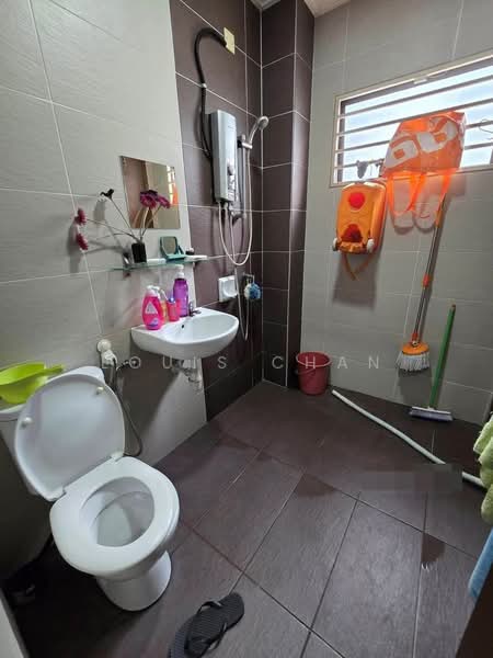 2-storey Terraced House for Sale in Bandar Puteri Klang (Klang) - Louis Chan - Bathroom - PropertyGuru.com.my