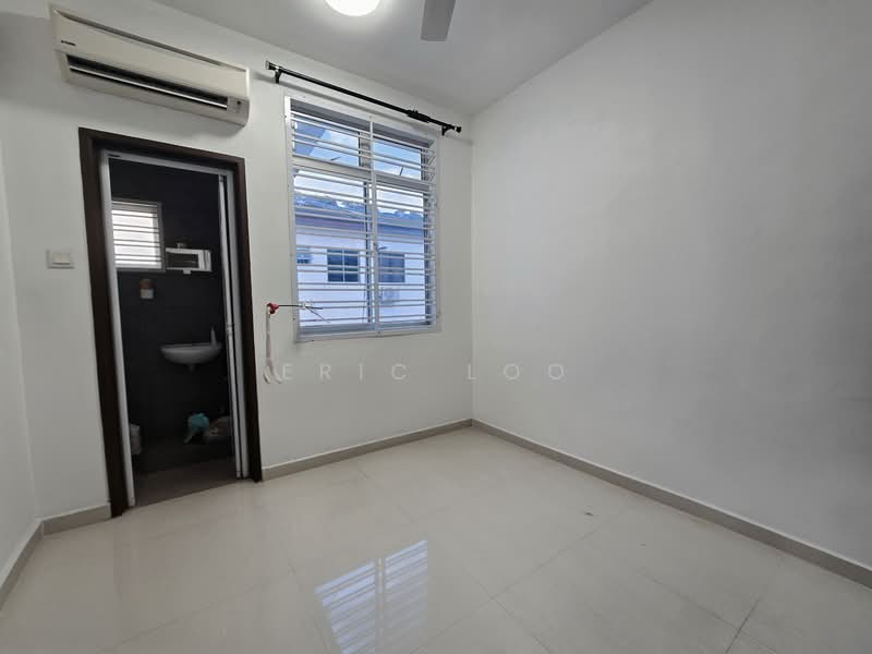 2-storey Terraced House for Sale in Bukit Indah (Iskandar Puteri (Nusajaya)) - Eric Loo - Bathroom - PropertyGuru.com.my
