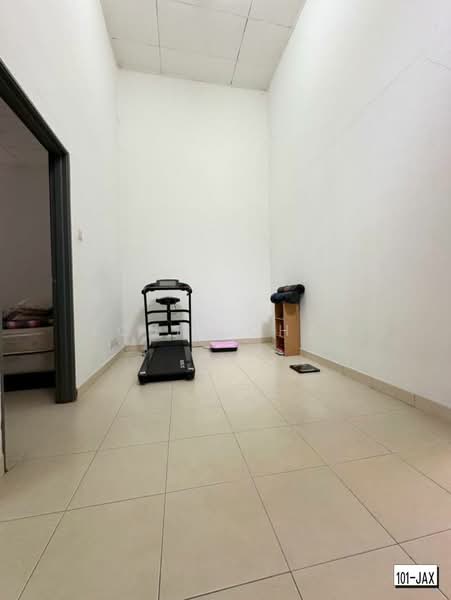 2-storey Terraced House for Sale in Bandar Puteri Klang (Klang) - Louis Chan - Interior - PropertyGuru.com.my