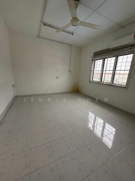 Taman Sri Tebrau Tamans Sris Tebraus Tamans Sris Tebraus untuk Untuk Disewa - RM 3,000 /bulan, Mac 2026 - Interior - PropertyGuru.com.my