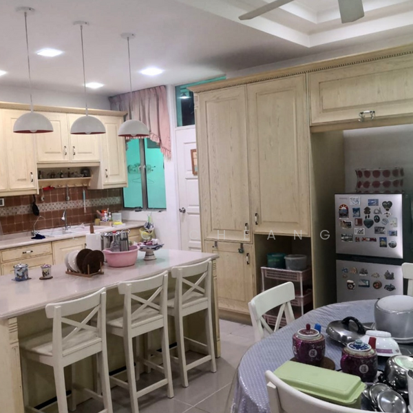 3-storey Terraced House for Sale in Tanjung Bungah (Penang) - Eric Cheang - Kitchen - PropertyGuru.com.my
