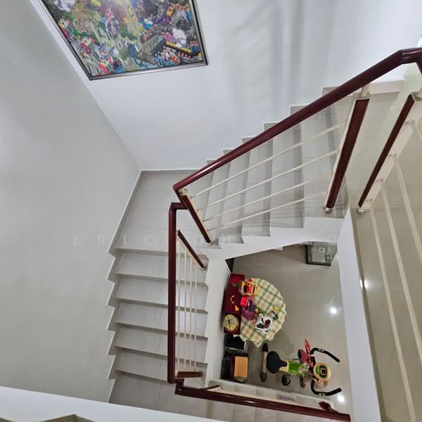 3-storey Terraced House for Sale in Tanjung Bungah (Penang) - Eric Cheang - Stairs - PropertyGuru.com.my