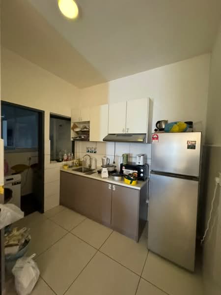 Condominium for Rent at The Holmes 2 - Iris Lee - Kitchen - PropertyGuru.com.my