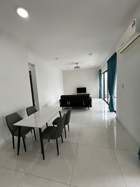 Condominium for Rent at Royal Strand @ Country Garden Danga Bay - Kevin Lim - Living Room - PropertyGuru.com.my