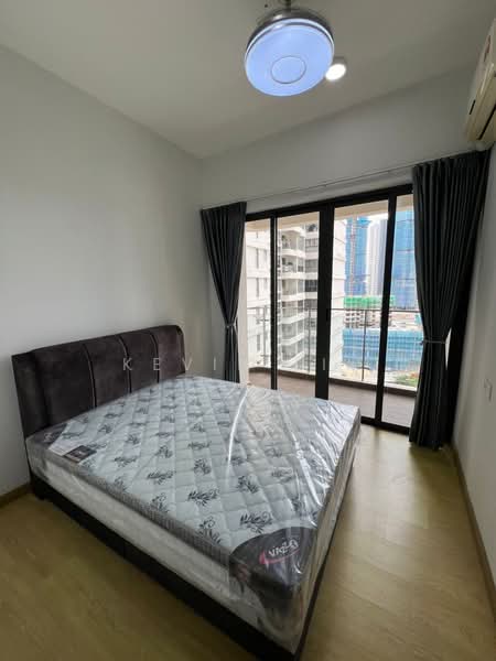 Condominium for Rent at Royal Strand @ Country Garden Danga Bay - Kevin Lim - Bedroom - PropertyGuru.com.my