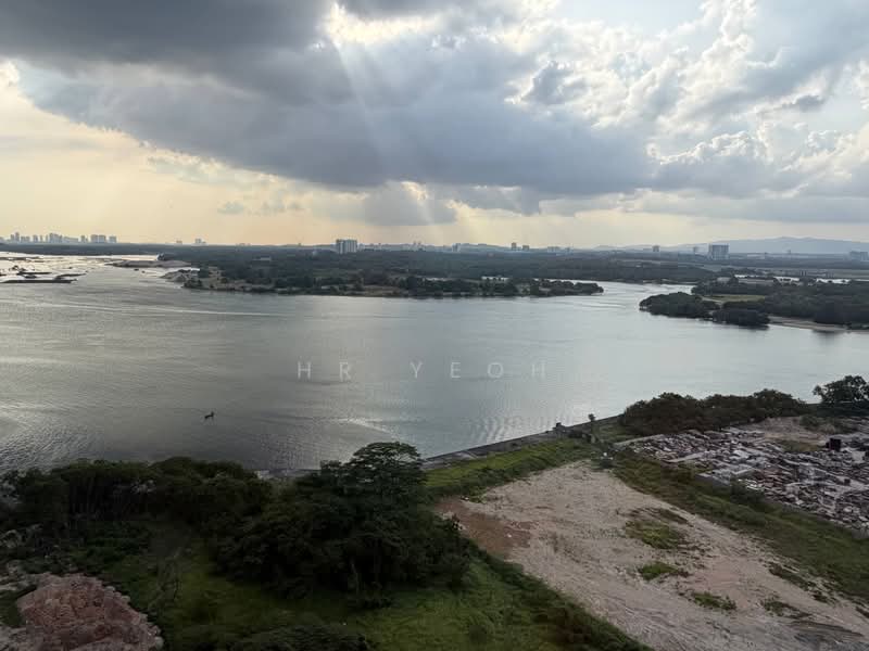 Condominium for Rent at Royal Strand @ Country Garden Danga Bay - HR Yeoh - View - PropertyGuru.com.my