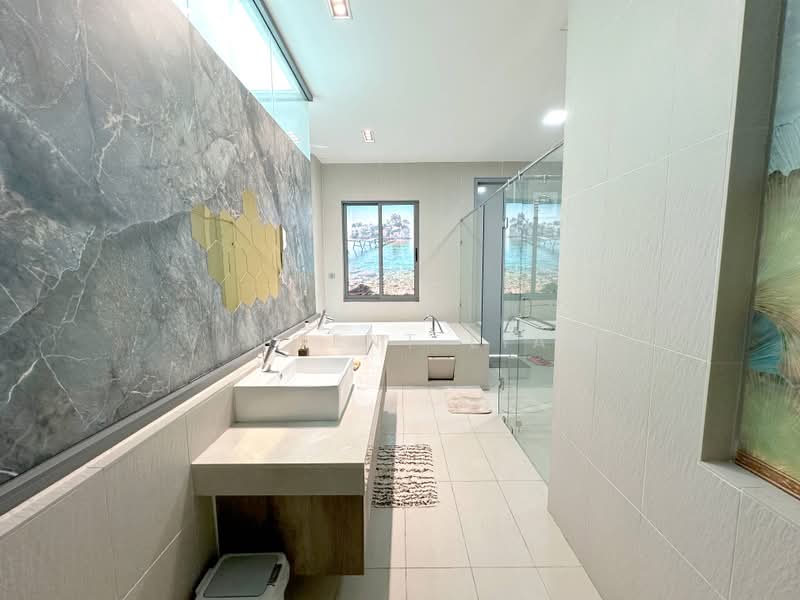 Vila Berkembar untuk Dijual di Saujana Resort (Saujana) - Vincent Liaw - Bathroom - PropertyGuru.com.my