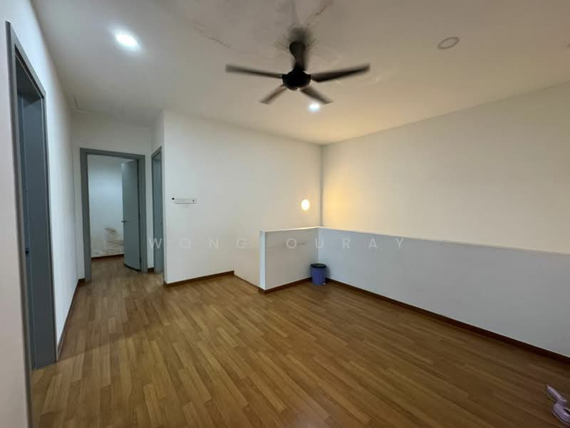 Semi-Detached House for Sale in Taman Molek (Johor Bahru) - Wong Ouray - PropertyGuru.com.my