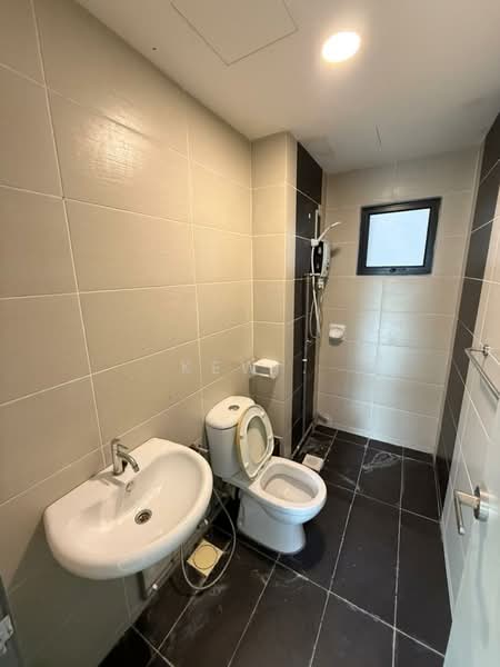 Service Residence for Sale at Amaya Maluri - Kew . - PropertyGuru.com.my