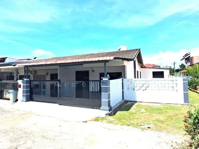 Rumah Teres 1 Tingkat untuk Dijual di Ujong Pasir (Melaka) - Nicole Yeo - PropertyGuru.com.my