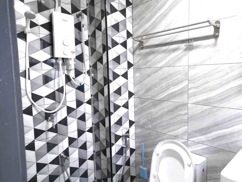 Casa Tebrau @ Seri Palma untuk Untuk Disewa - RM 1,900 /bulan, Mac 2026 - Bathroom - PropertyGuru.com.my