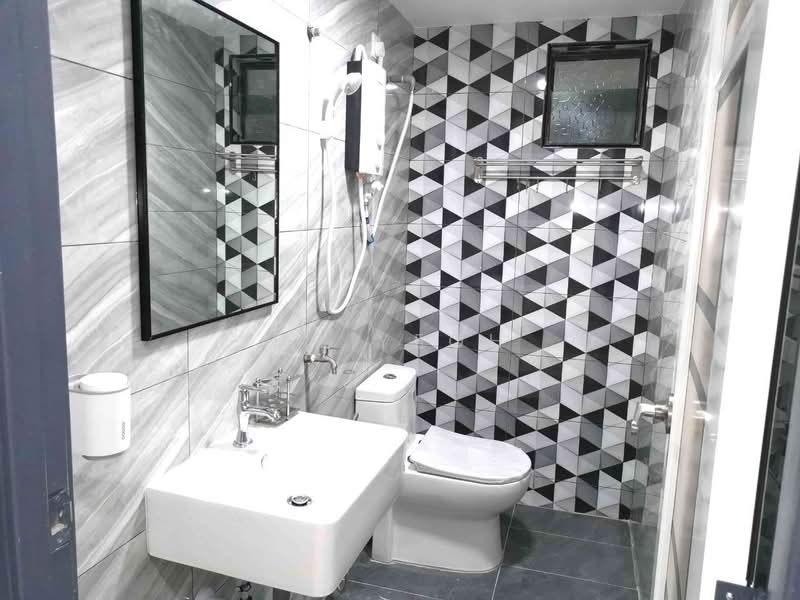 Casa Tebrau @ Seri Palma untuk Untuk Disewa - RM 1,900 /bulan, Mac 2026 - Bathroom - PropertyGuru.com.my