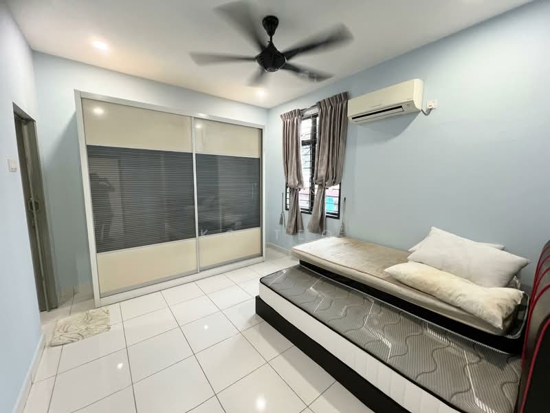 Taman Laguna untuk Untuk Disewa - RM 3,200 /bulan, Mac 2026 - Bedroom - PropertyGuru.com.my