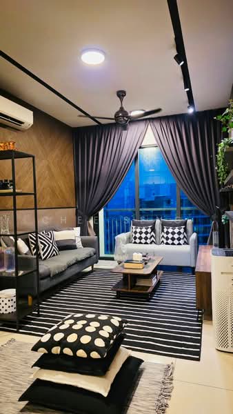 KL Traders Square untuk Untuk Disewa - RM 2,400 /bulan, Mac 2026 - Living Room - PropertyGuru.com.my