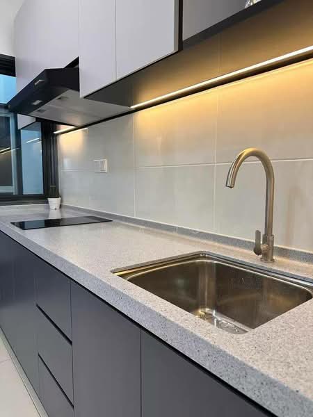 Marina Residence untuk Untuk Disewa - RM 3,100 /bulan, Mac 2026 - Kitchen - PropertyGuru.com.my