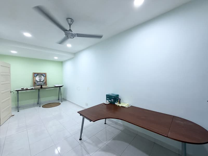 Taman Esplanad untuk Untuk Dijual - RM 2,680,000, Mac 2026 - Study - PropertyGuru.com.my