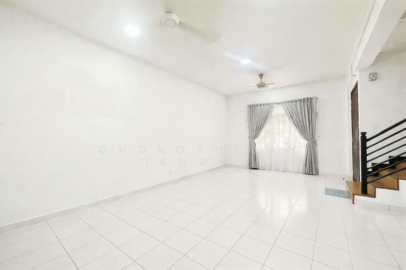 Precinct 14 @ Putrajaya untuk Untuk Dijual - RM 800,000, Mac 2026 - Living Room - PropertyGuru.com.my