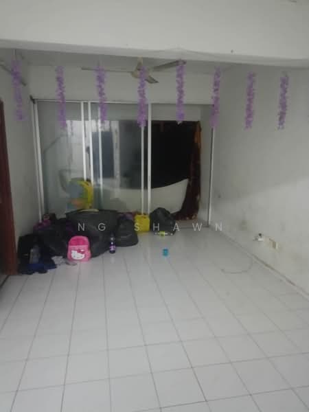 Kampung Dato Dagang untuk Untuk Disewa - RM 500 /bulan, Mac 2026 - Interior - PropertyGuru.com.my
