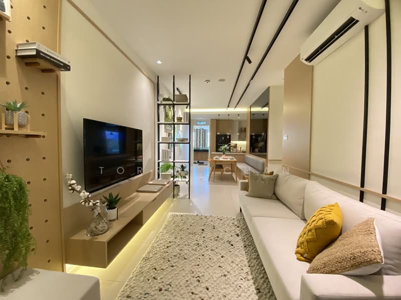 Servis Apartment untuk Dijual di SetiaWalk - Torres Chan - Living Room - PropertyGuru.com.my