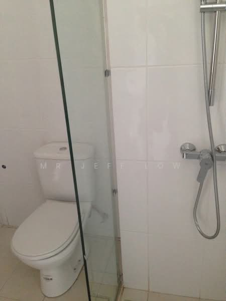 Condominium for Sale at Sri Putramas III / Royal Regent - Mr Jeff Low - Bathroom - PropertyGuru.com.my
