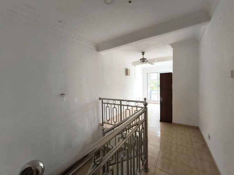 2-storey Terraced House for Sale in Kajang (Selangor) - Fazri Omar - Corridor - PropertyGuru.com.my