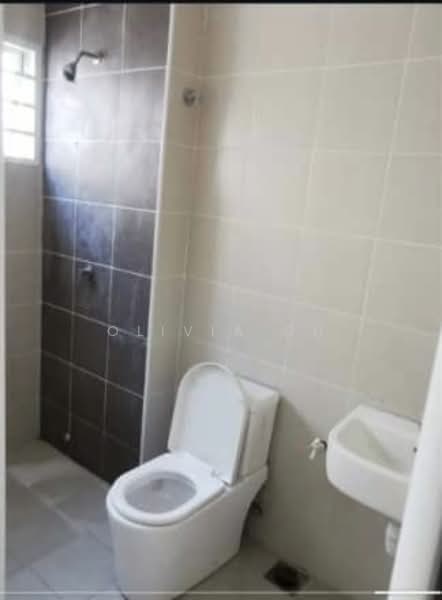 Bayu 1 Residence Townhouse untuk Untuk Dijual - RM 420,000, Mac 2026 - Bathroom - PropertyGuru.com.my