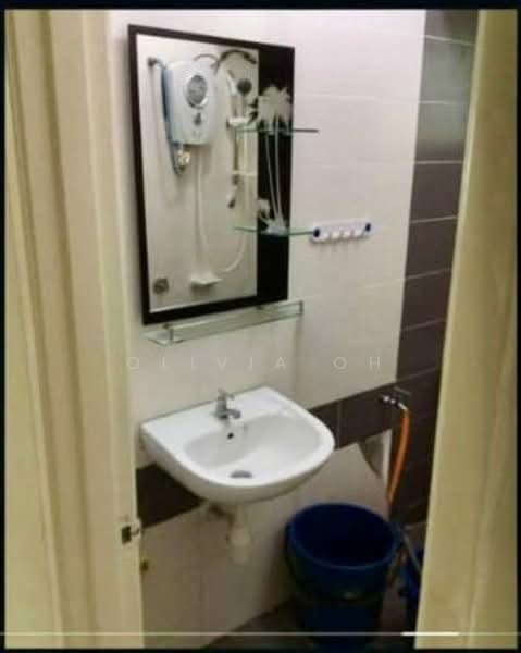 Bayu 1 Residence Townhouse untuk Untuk Dijual - RM 420,000, Mac 2026 - Bathroom - PropertyGuru.com.my