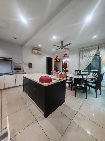 Cluster House for Sale in Taman Sutera Utama (Skudai) - Boon Hau Lee - Kitchen - PropertyGuru.com.my