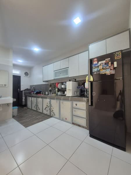 Camellia Residence untuk Untuk Dijual - RM 499,000, Mac 2026 - Kitchen - PropertyGuru.com.my