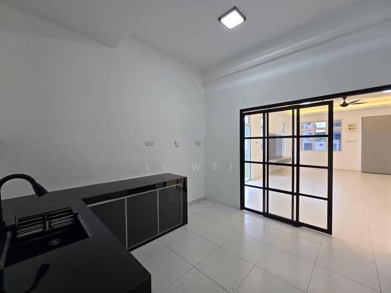 Pulai Mutiara Pulais Mutiaras Pulai Mutiaras untuk Untuk Disewa - RM 2,500 /bulan, Mac 2026 - Kitchen - PropertyGuru.com.my