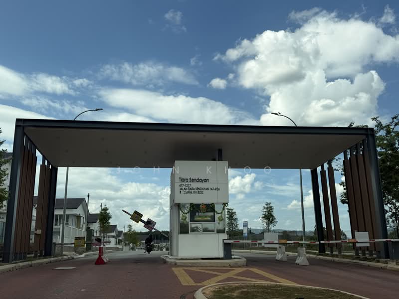 Tiara Sendayan untuk Untuk Dijual - RM 388,800, Mac 2026 - Exterior - PropertyGuru.com.my