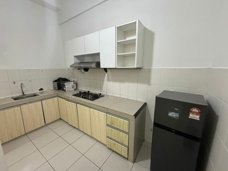 Vue Residences untuk Untuk Disewa - RM 2,100 /bulan, Mac 2026 - Kitchen - PropertyGuru.com.my