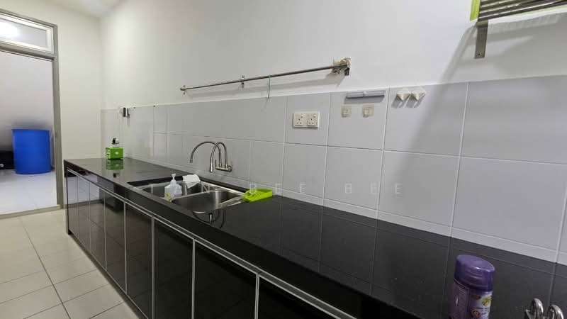 2-storey Terraced House for Sale in Setia Tropika (Johor Bahru) - Tan Bee Bee - Kitchen - PropertyGuru.com.my