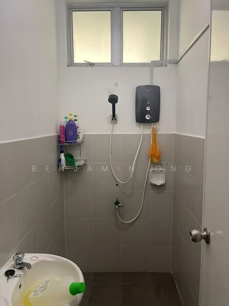 Office for Rent in Taman Gaya (Ulu Tiram) - Benjamin Ong - PropertyGuru.com.my