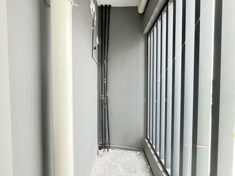 Shop for Rent in Bandar Rimbayu (Telok Panglima Garang) - Charlie Gan - Corridor - PropertyGuru.com.my