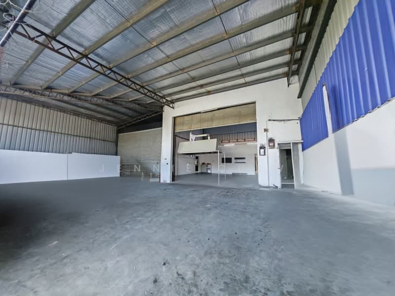 Semi-D Factory for Sale in Taman Masai (Masai) - Jennie Chew - Interior - PropertyGuru.com.my