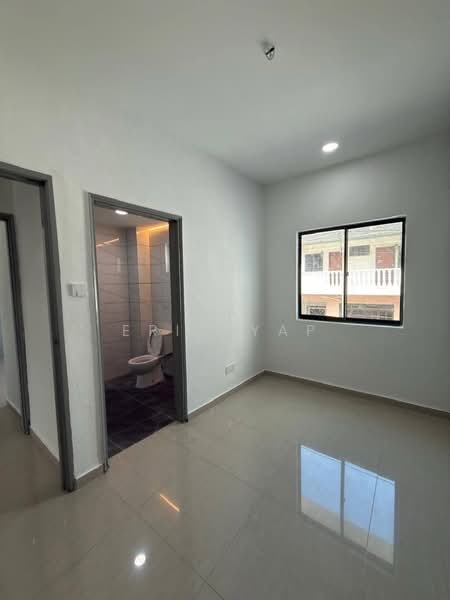 Taman Desa Harmoni untuk Untuk Dijual - RM 648,000, Mac 2026 - Bathroom - PropertyGuru.com.my