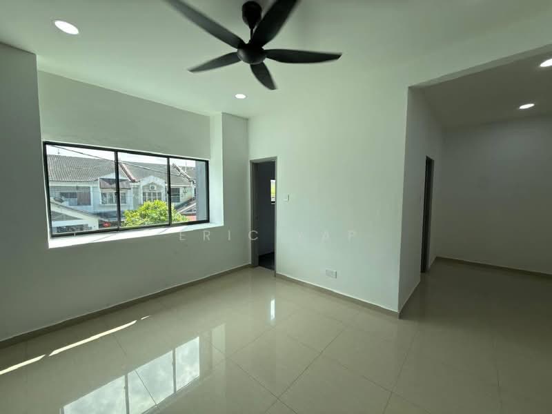 Taman Desa Harmoni untuk Untuk Dijual - RM 648,000, Mac 2026 - Living Room - PropertyGuru.com.my
