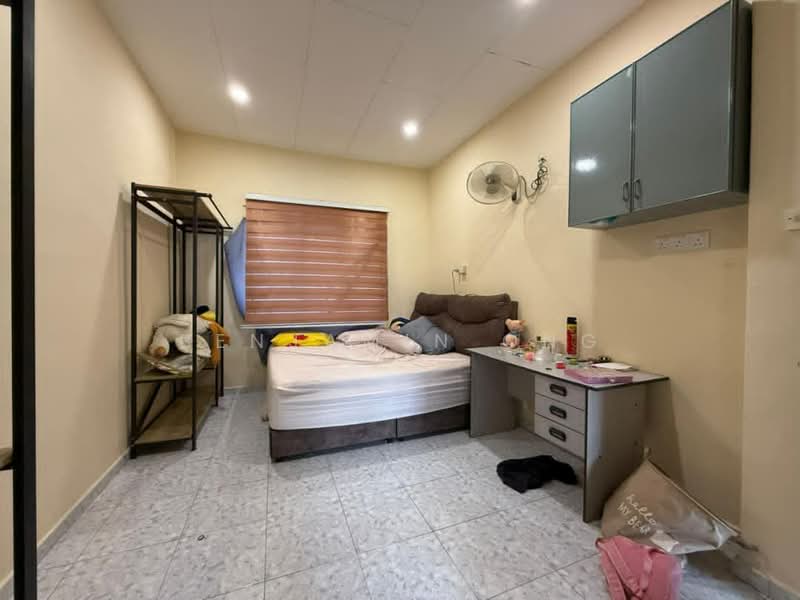 2-storey Terraced House for Sale in Taman Ungku Tun Aminah (Skudai) - Benjamin Ong - Bedroom - PropertyGuru.com.my