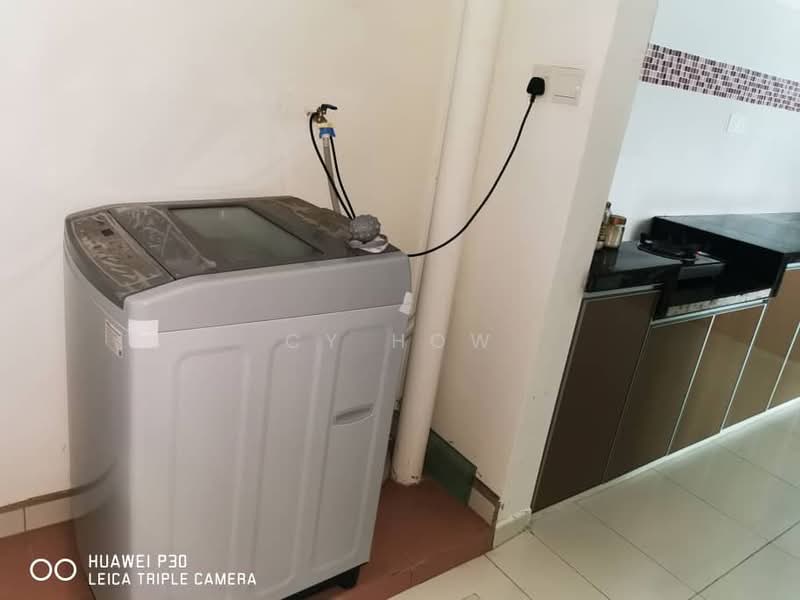 Spectrum Residence (Alam Permai) untuk Untuk Disewa - RM 1,700 /bulan, Mac 2026 - Kitchen - PropertyGuru.com.my