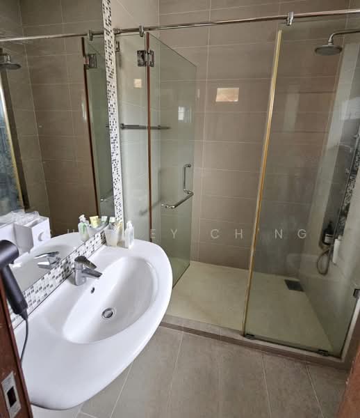 Semi-Detached House for Sale in Gelugor (Penang) - Shirley Ch'ng - Bathroom - PropertyGuru.com.my