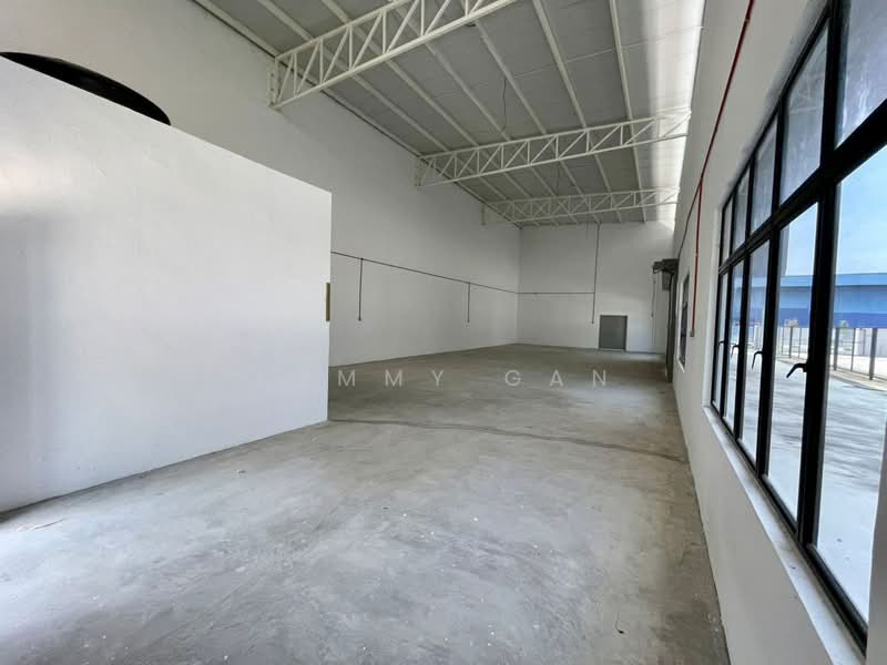 Semi-D Factory for Rent in Kawasan Perindustrian Valdor (Sungai Bakap) - Tommy Gan - Interior - PropertyGuru.com.my
