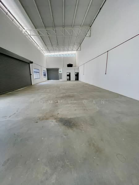 Semi-D Factory for Rent in Kawasan Perindustrian Valdor (Sungai Bakap) - Tommy Gan - Interior - PropertyGuru.com.my