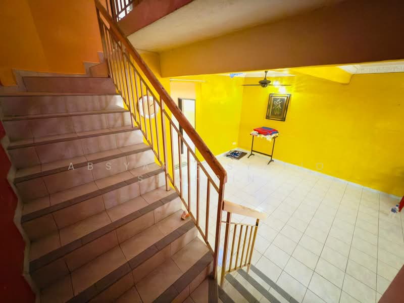 2-storey Terraced House for Sale in Desa Latania (Shah Alam) - Absyarie Syafiq Shahrin - Interior - PropertyGuru.com.my