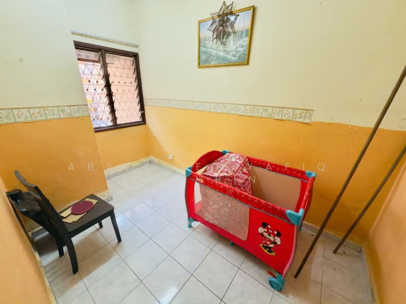 2-storey Terraced House for Sale in Desa Latania (Shah Alam) - Absyarie Syafiq Shahrin - Interior - PropertyGuru.com.my