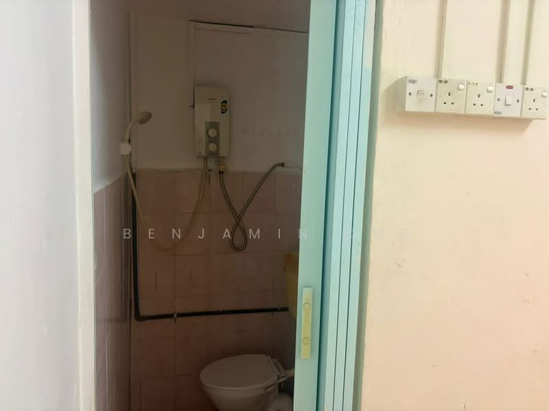 1-storey Terraced House for Sale in Taman Abad (Johor Bahru) - Benjamin Ong - PropertyGuru.com.my