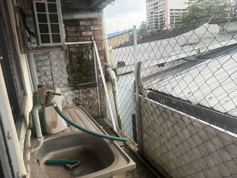 1-storey Terraced House for Sale in Taman Abad (Johor Bahru) - Benjamin Ong - PropertyGuru.com.my